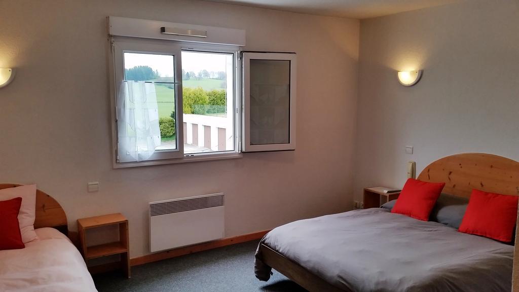 Logis Ferme De La Vrine Hotel Vuillecin