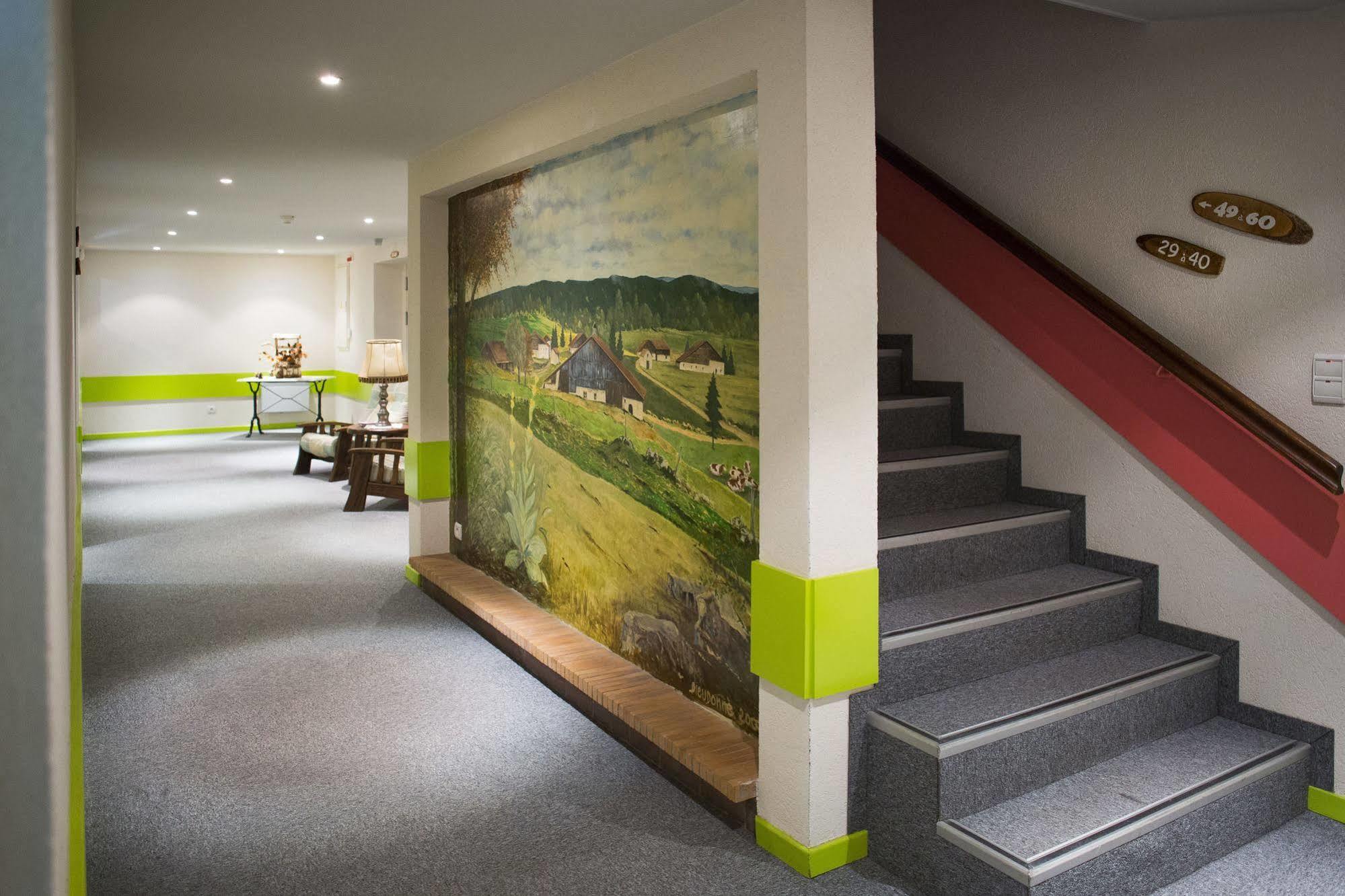 Logis Ferme De La Vrine Hotel 3*